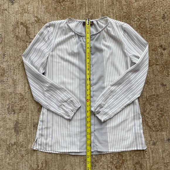 Pretty Striped Poly Flowy Dress shirt, white with black stripes size S - Picture 4 of 11